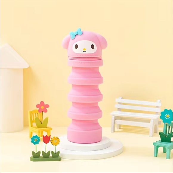 SANRIO HELLO KITTY PENCIL PEN HOLDER - Picture 2 of 6